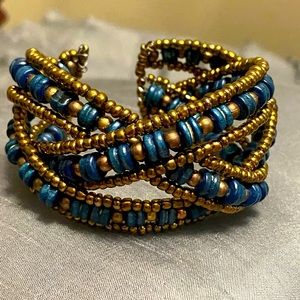 Womens Boutique Beaded bangle
